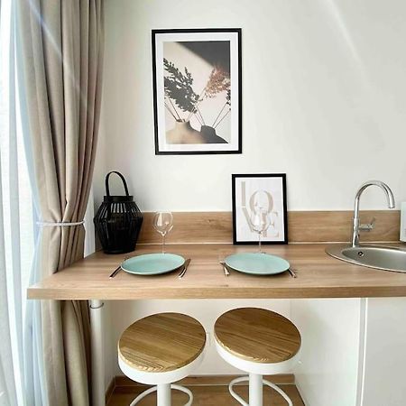 Studio Design Au Centre De Реймс Екстер'єр фото