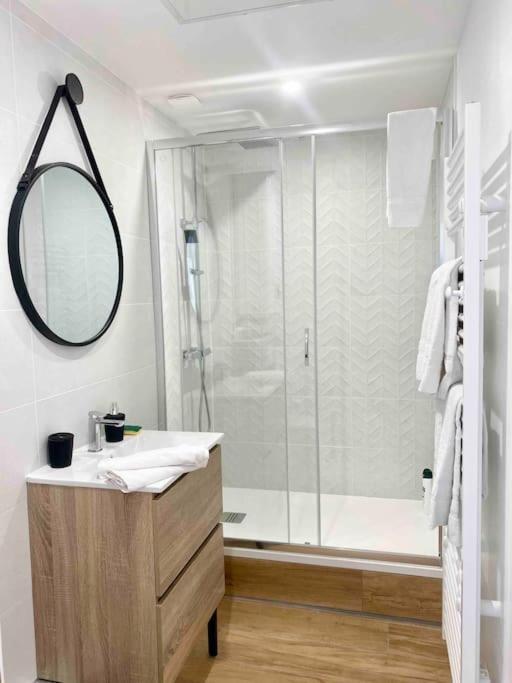 Studio Design Au Centre De Реймс Екстер'єр фото