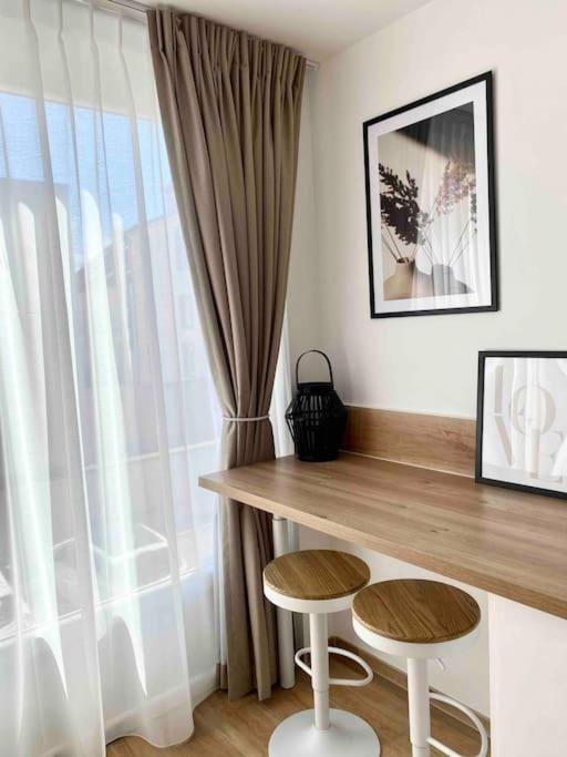 Studio Design Au Centre De Реймс Екстер'єр фото